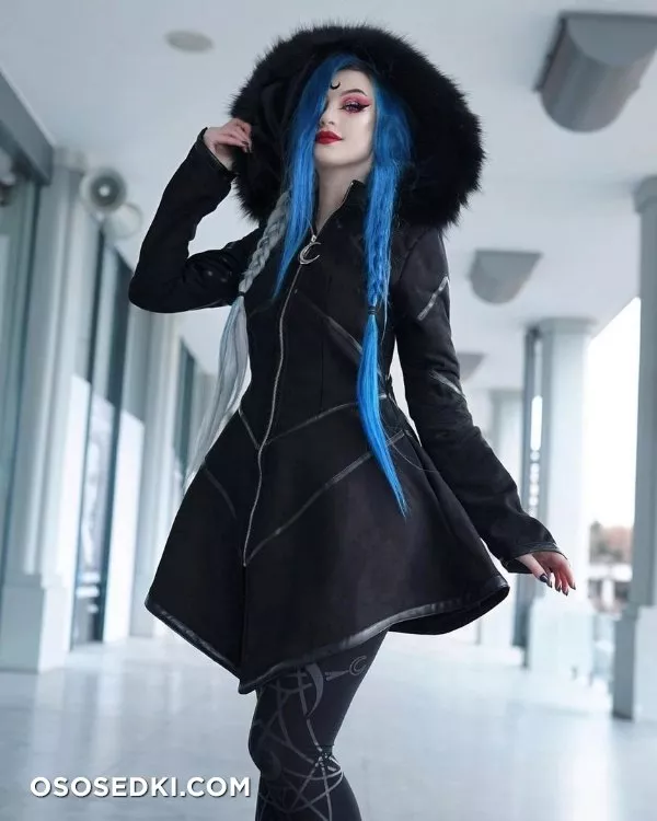 Blue Astrid - 806