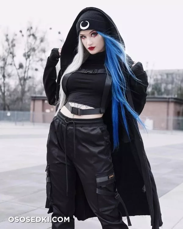 Blue Astrid - 810
