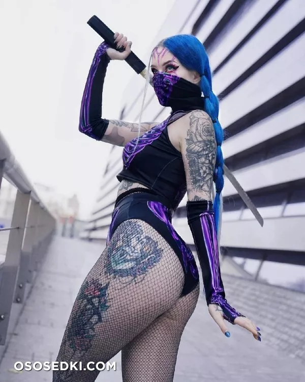 Blue Astrid - 826