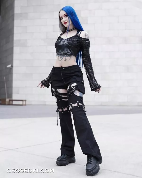 Blue Astrid - 835
