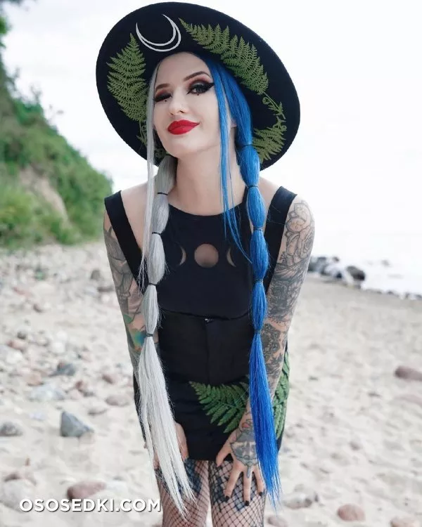 Blue Astrid - 837