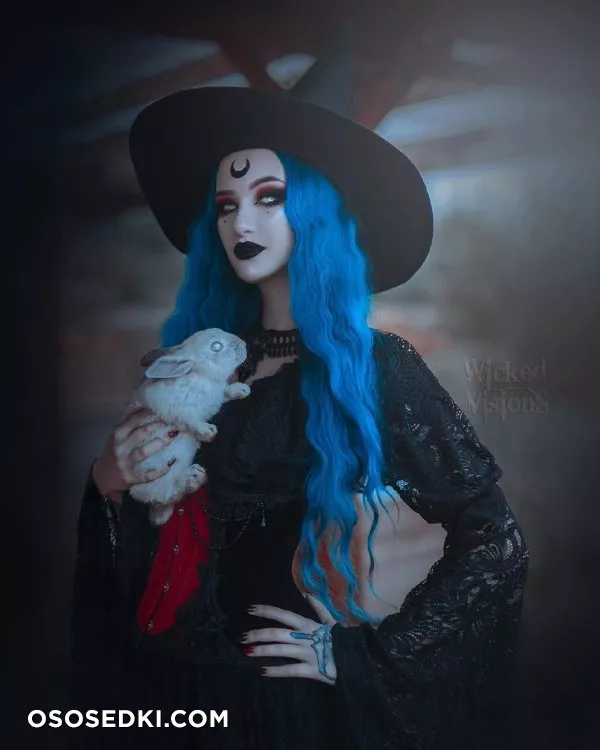 Blue Astrid - 902