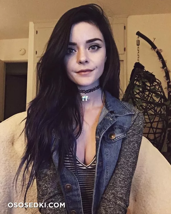 Ashe Maree - 105