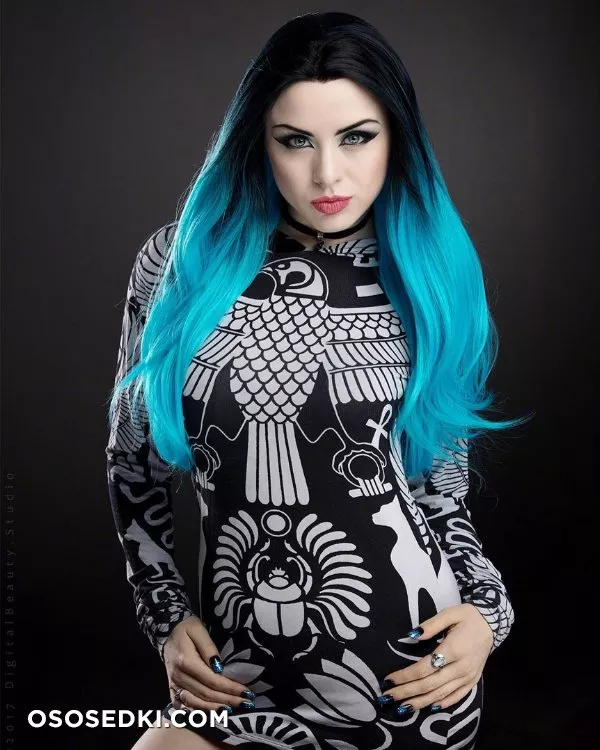 Lady Kat Eyes - 46