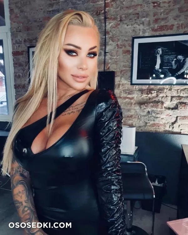 Random girls in latex - 57