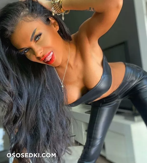 Random girls in latex - 369