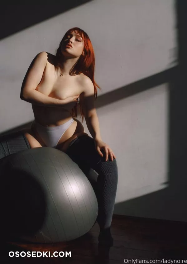 Lady_Noire - 399
