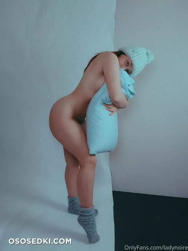 Lady_Noire - 439