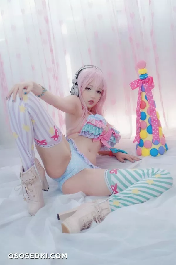 Sonico Ero-Cosplay by Hidori Rose - 11