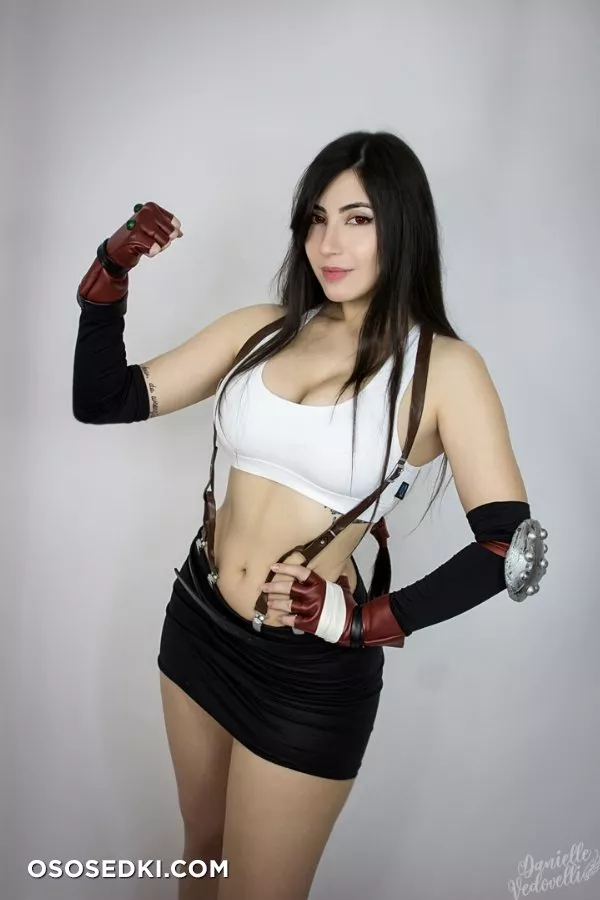 Danielle Vedovelli   - 10