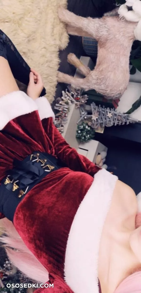 Belle Delphine - 3