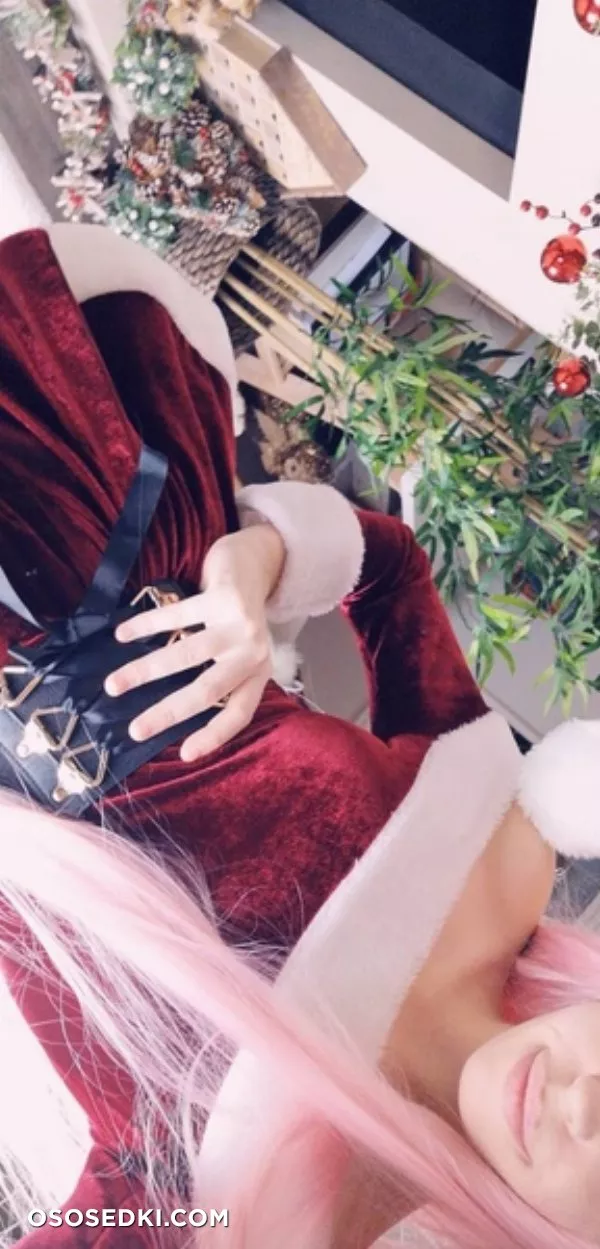 Belle Delphine - 18