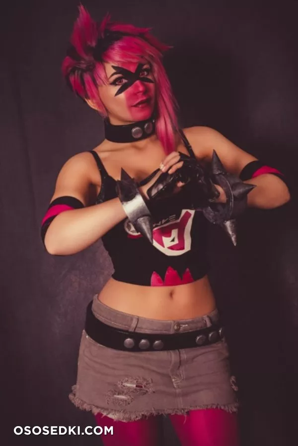 Danielle Beaulieu - 7