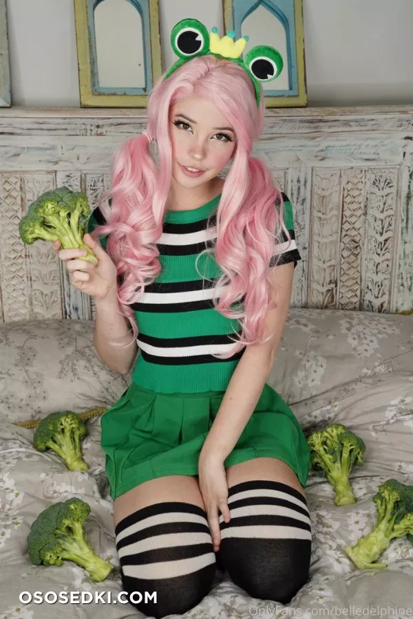 Belle Delphine - Frog - 27