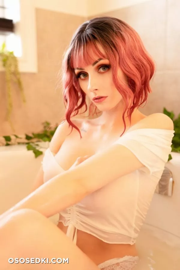 Rolyatistaylor - Milk Bath - 10