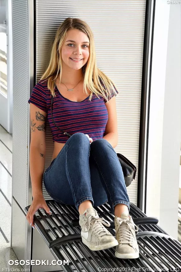 Gabbie Carter ‘00  - 9