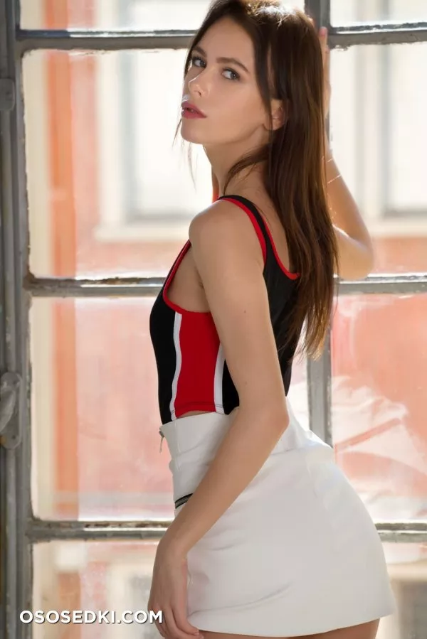 Alice Wonder - 227
