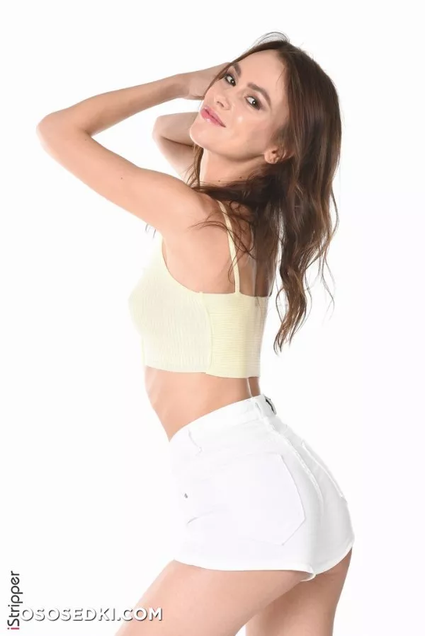 Alice Wonder - 753