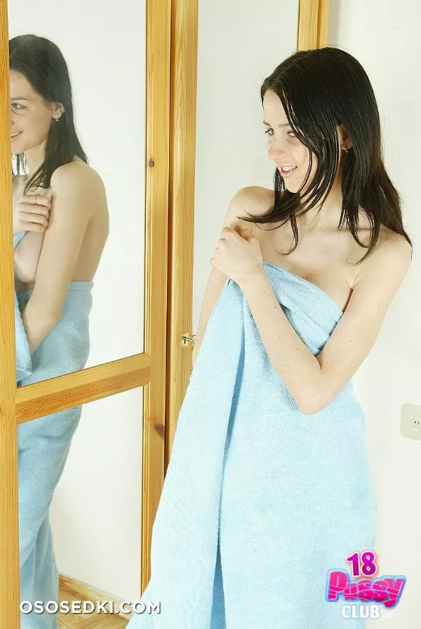 Olena - 718