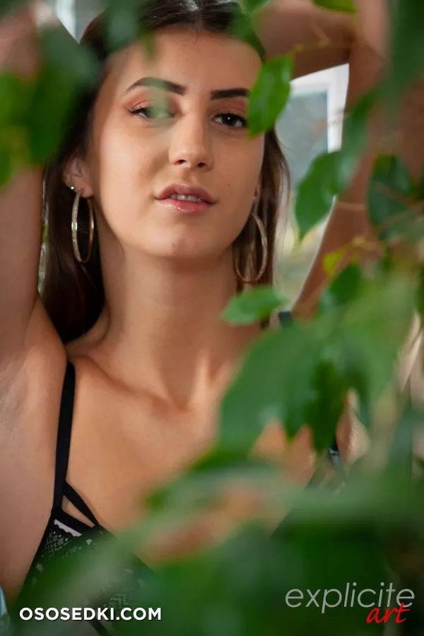 Lina Luxa - 254