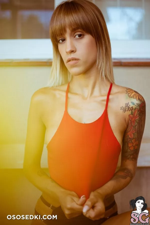 Karenia - 10