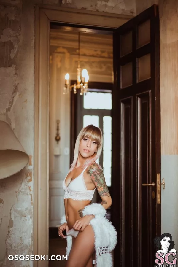 Karenia - 67