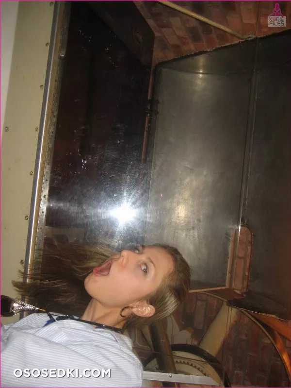 Blonde skinny girl - 28