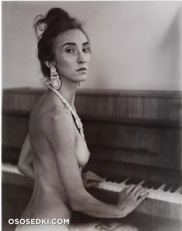 Lisia - 36