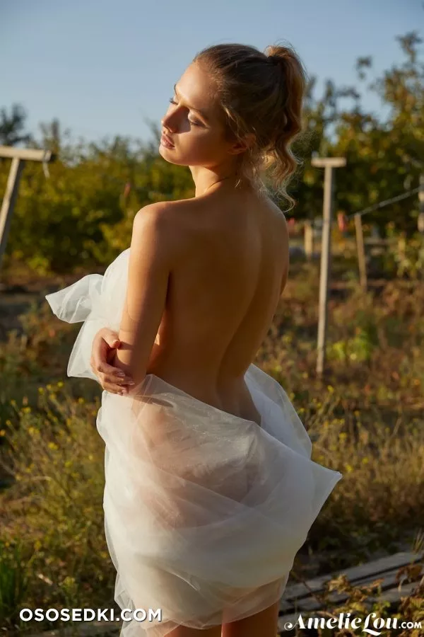 Amelie - 856