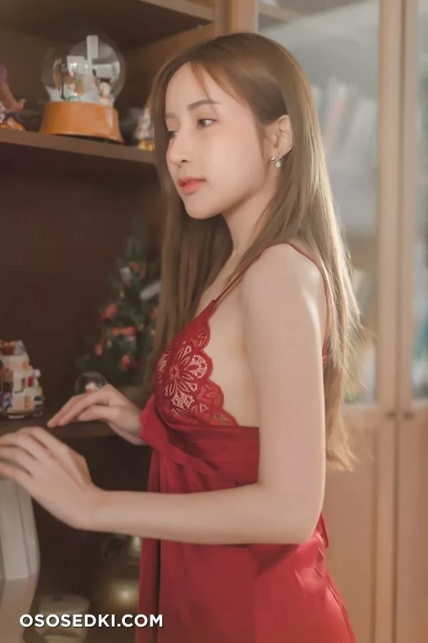thanyarat charoenpornkittada - 13