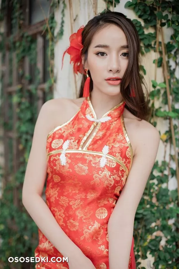 Pichana Yoosuk. - 6