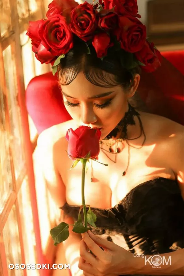 Jinnie J Jin - 8