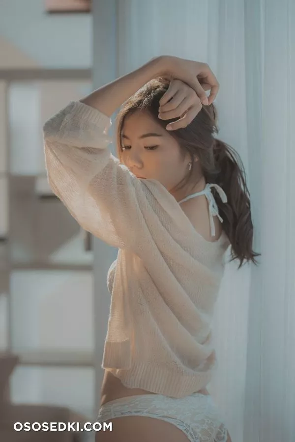 Kik Natthapath - 12