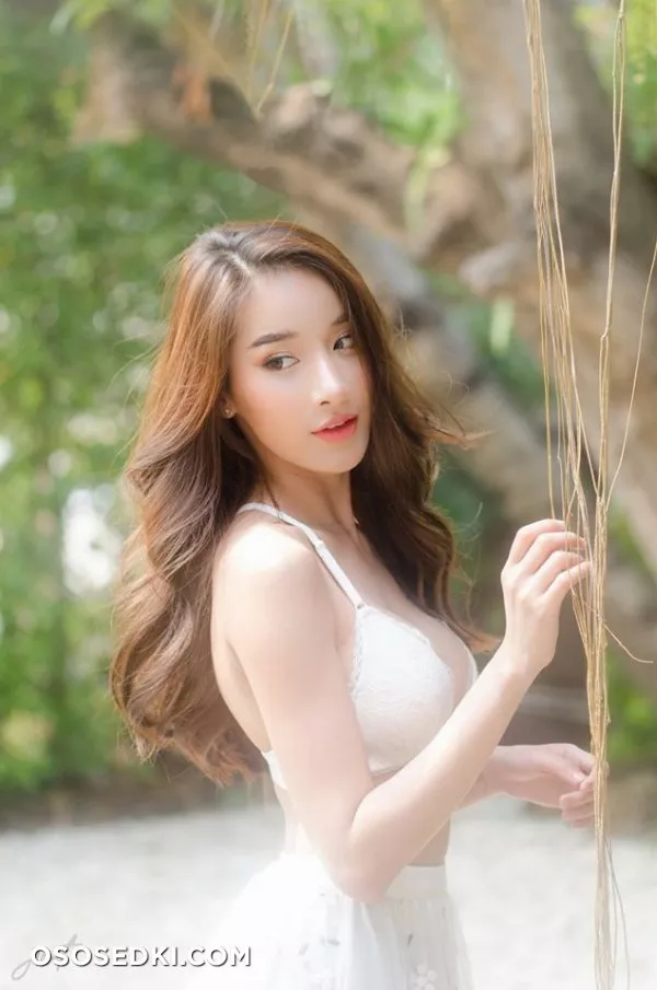 Pichana Yoosuk - 10