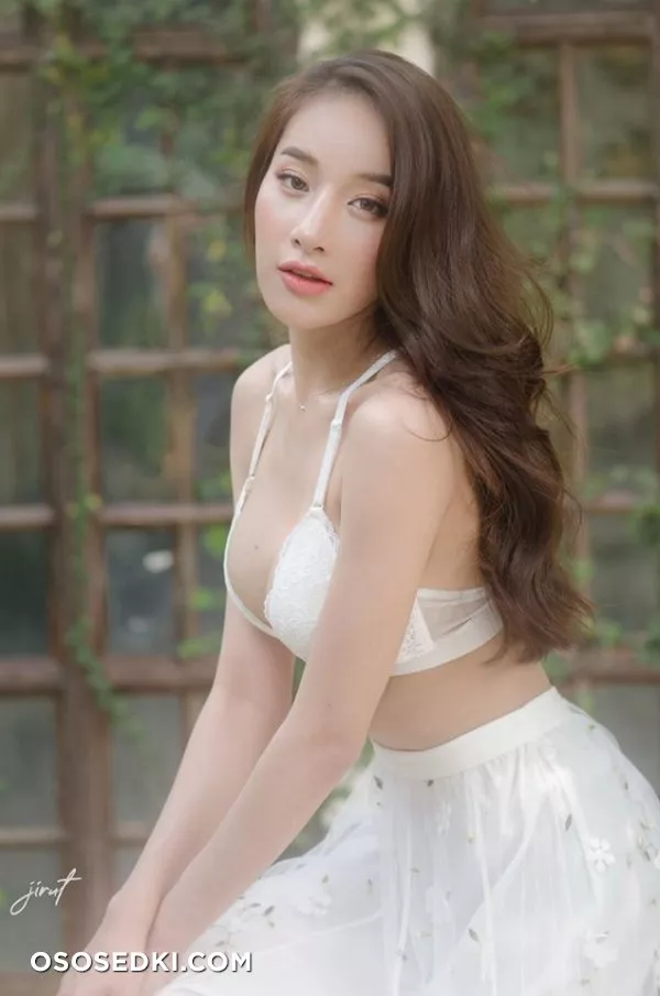 Pichana Yoosuk - 12