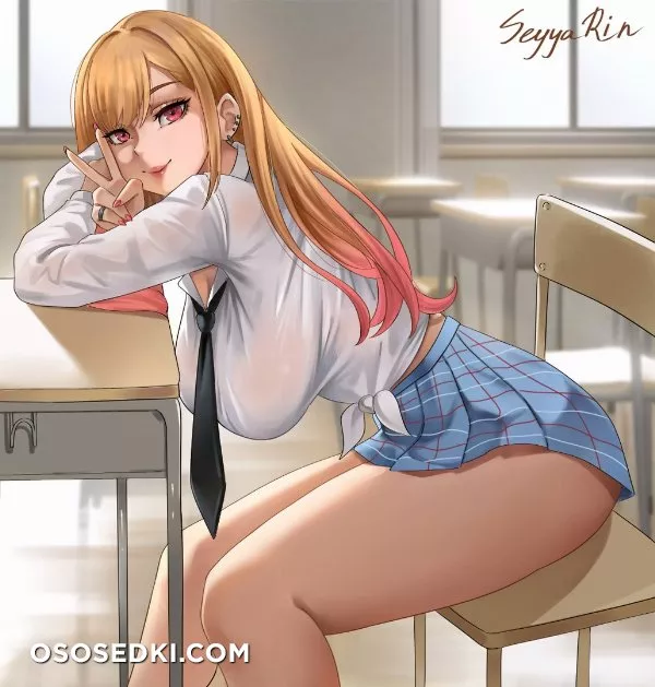 Kitagawa Marin (Sono Bisque Doll wa Koi wo Suru) - 34