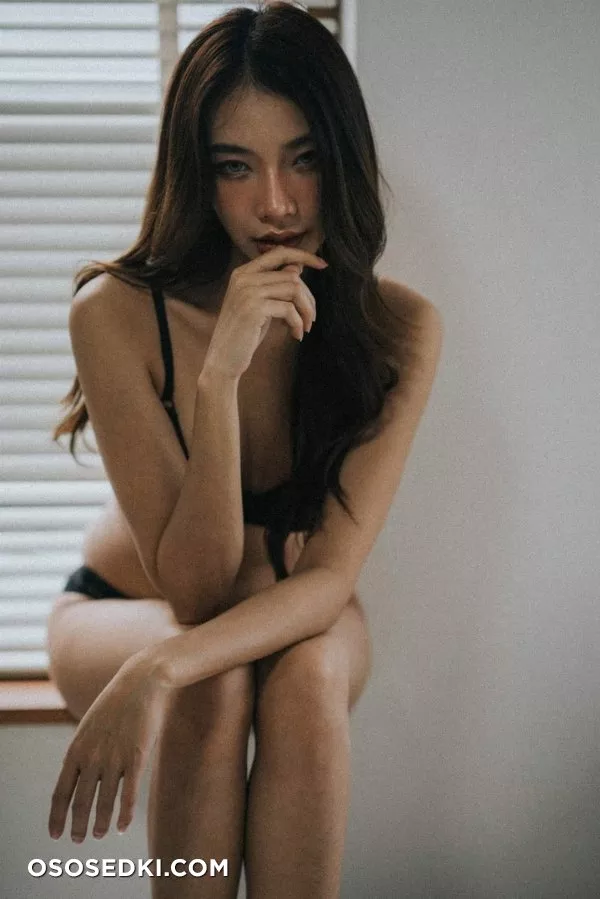 Front - 44