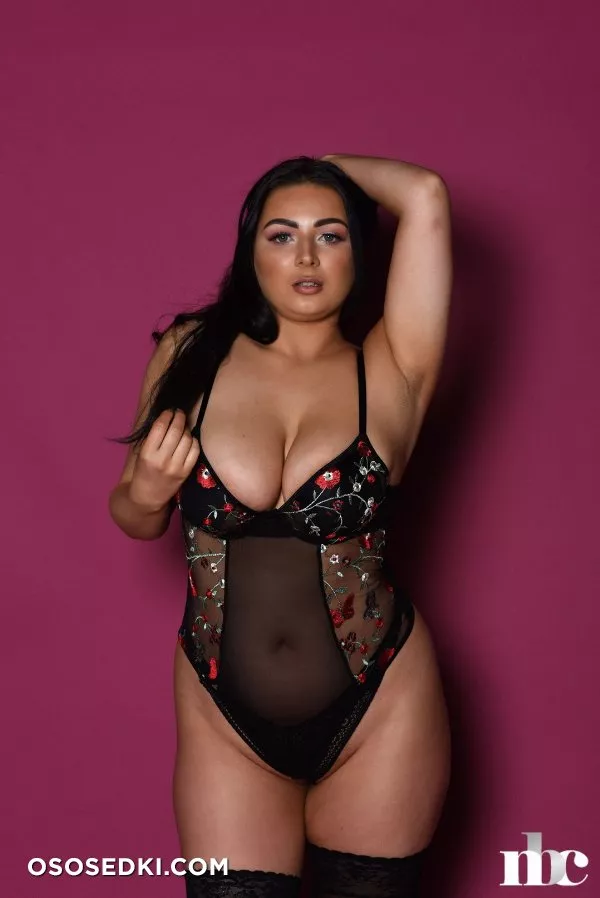 Foxy Lucina Dazed By Those Curves - 22