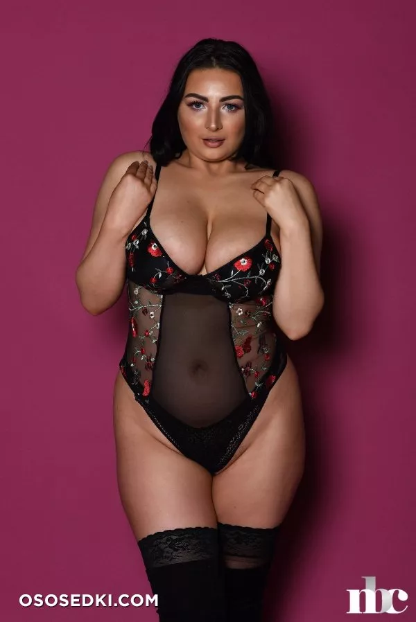 Foxy Lucina Dazed By Those Curves - 28