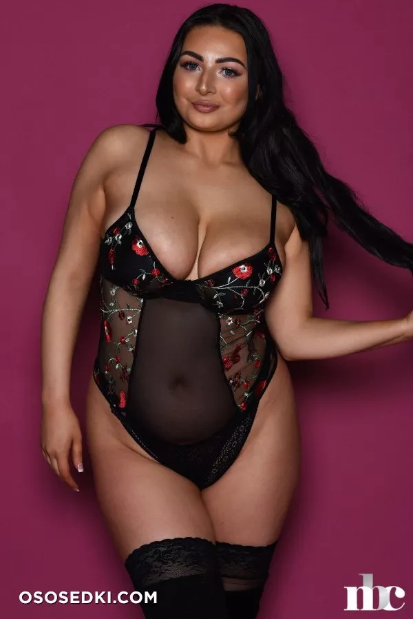 Foxy Lucina Dazed By Those Curves - 33