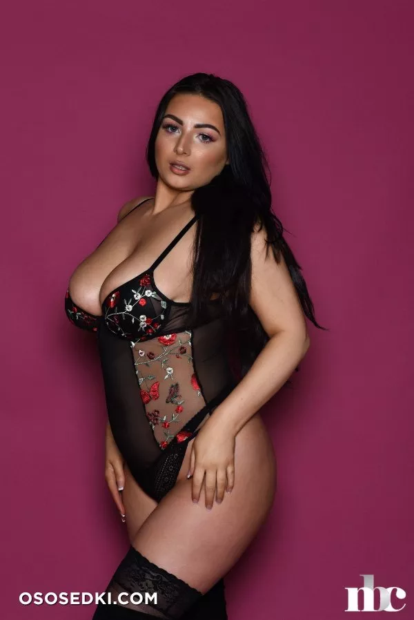 Foxy Lucina Dazed By Those Curves - 63