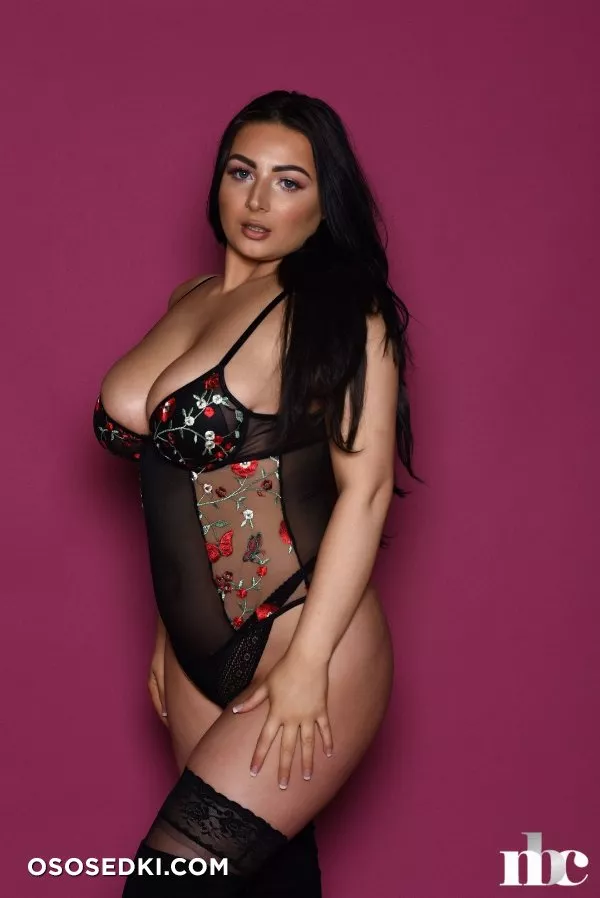 Foxy Lucina Dazed By Those Curves - 64