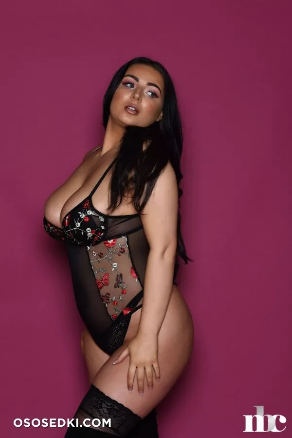 Foxy Lucina Dazed By Those Curves - 65