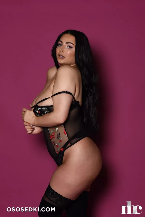 Foxy Lucina Dazed By Those Curves - 86