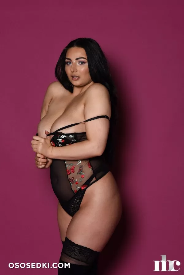 Foxy Lucina Dazed By Those Curves - 87