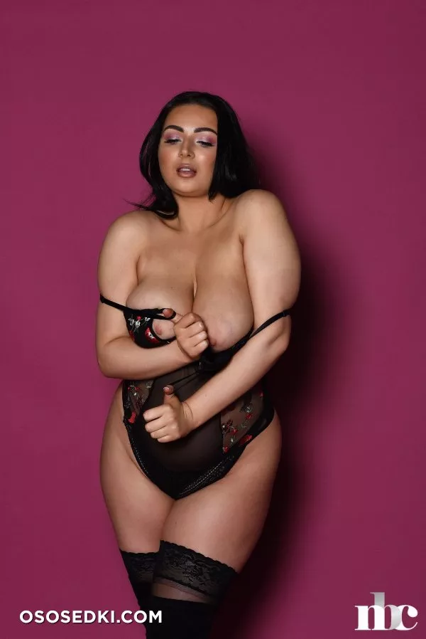 Foxy Lucina Dazed By Those Curves - 93