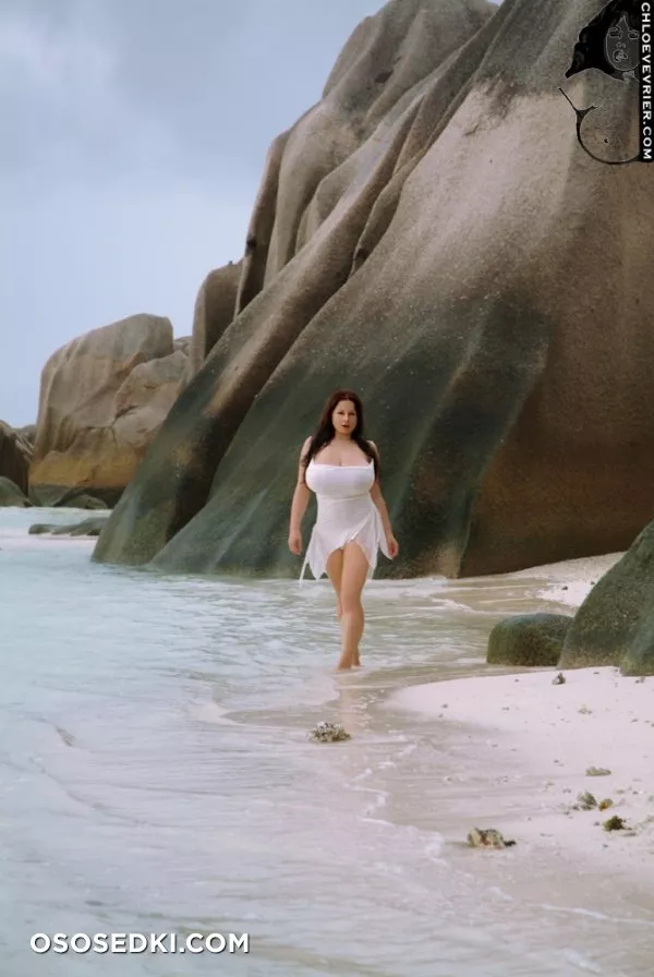 Chloe Vevrier - Anse source dargent - 185