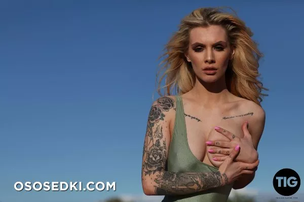 Saskia Valentine - We Salute You - 197