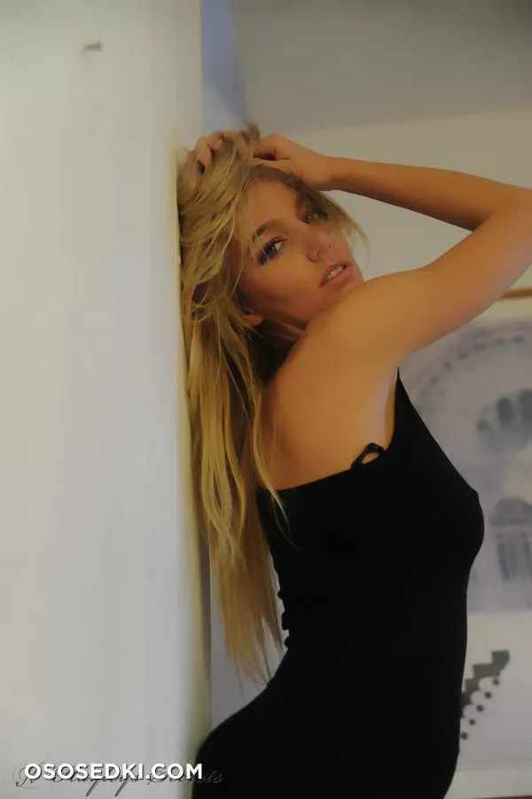 Hayley Marie Coppin-Commando - 20