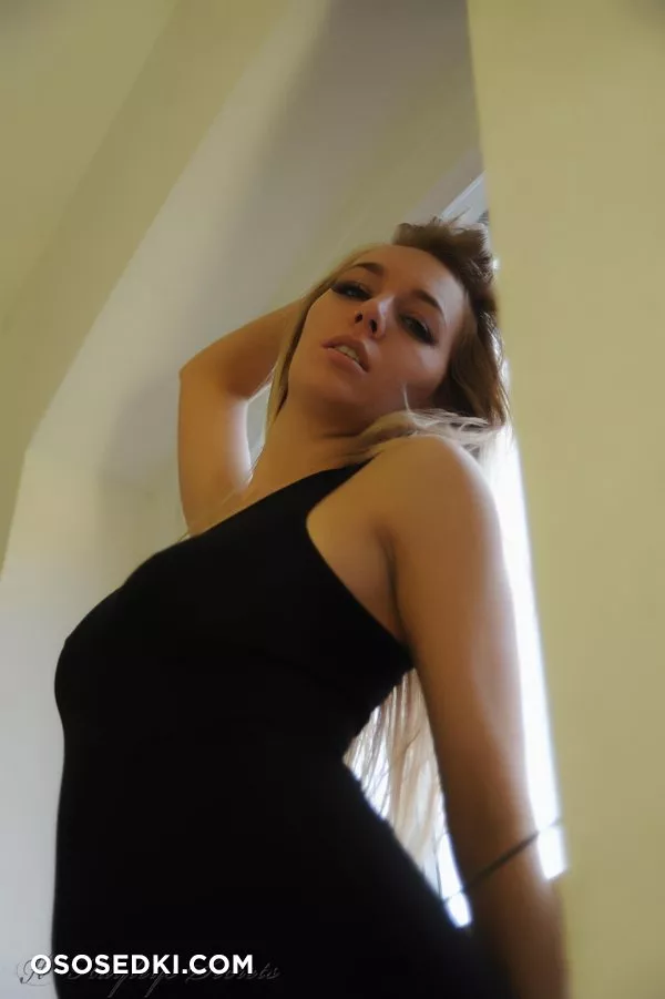 Hayley Marie Coppin-Commando - 40